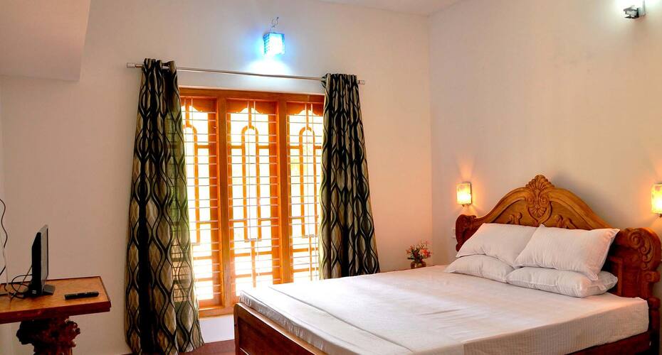 Camelia Tea Rose Homestay, Munnar 3